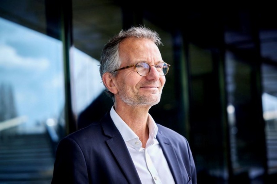 Jean-Pierre Kempeneers - 首席企业事务官