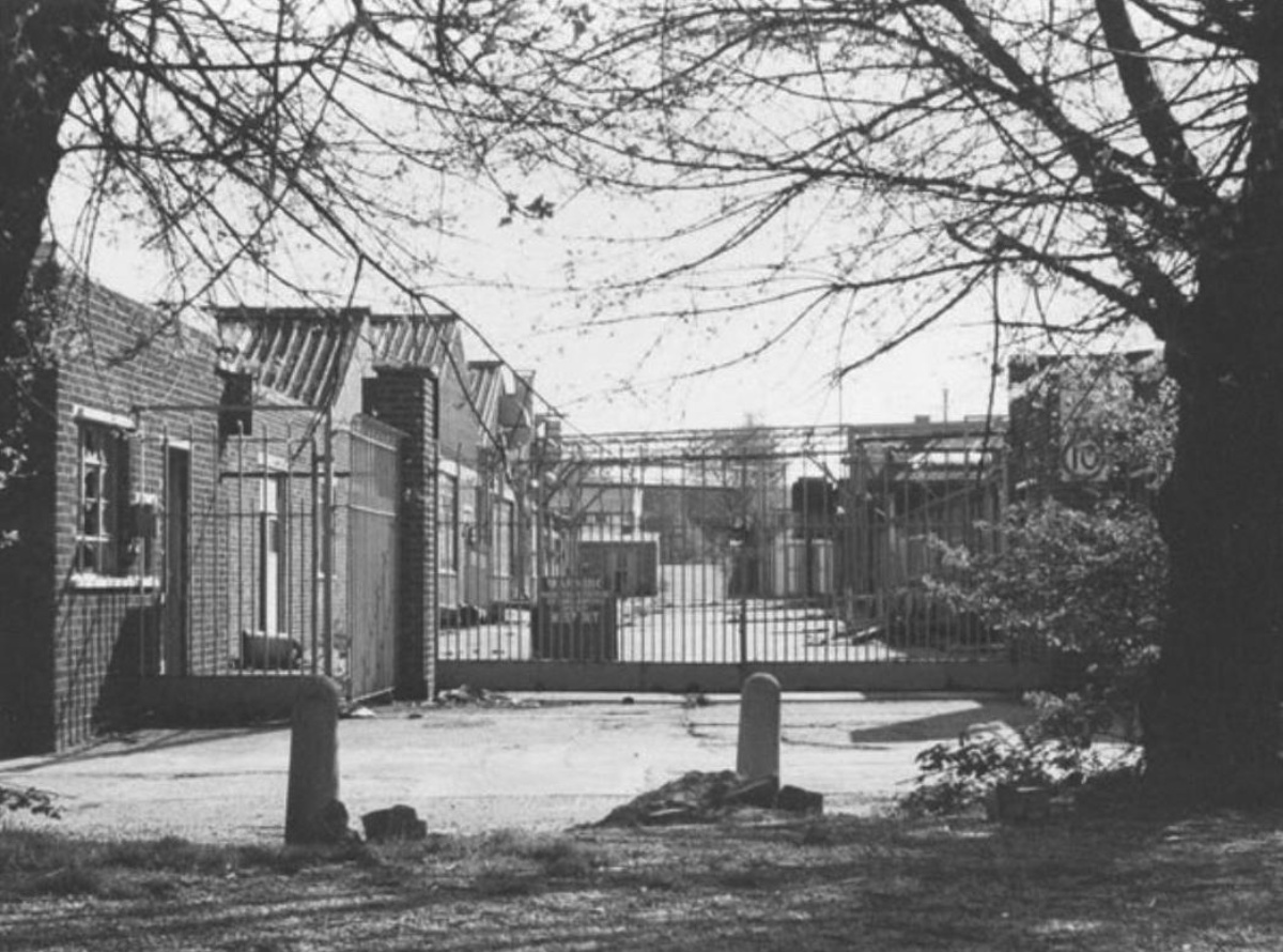 Mullard在曼彻斯特建立新工厂
